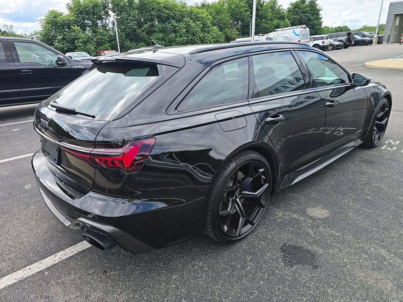 Used 2024 Audi RS 6 performance AWD/4WD image 4