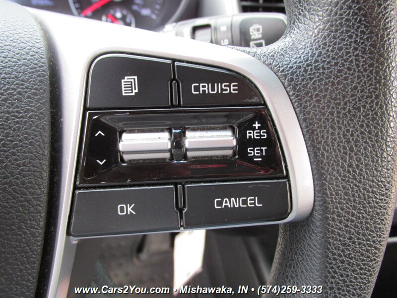 Used 2020 Kia Sorento AWD V6 image 26