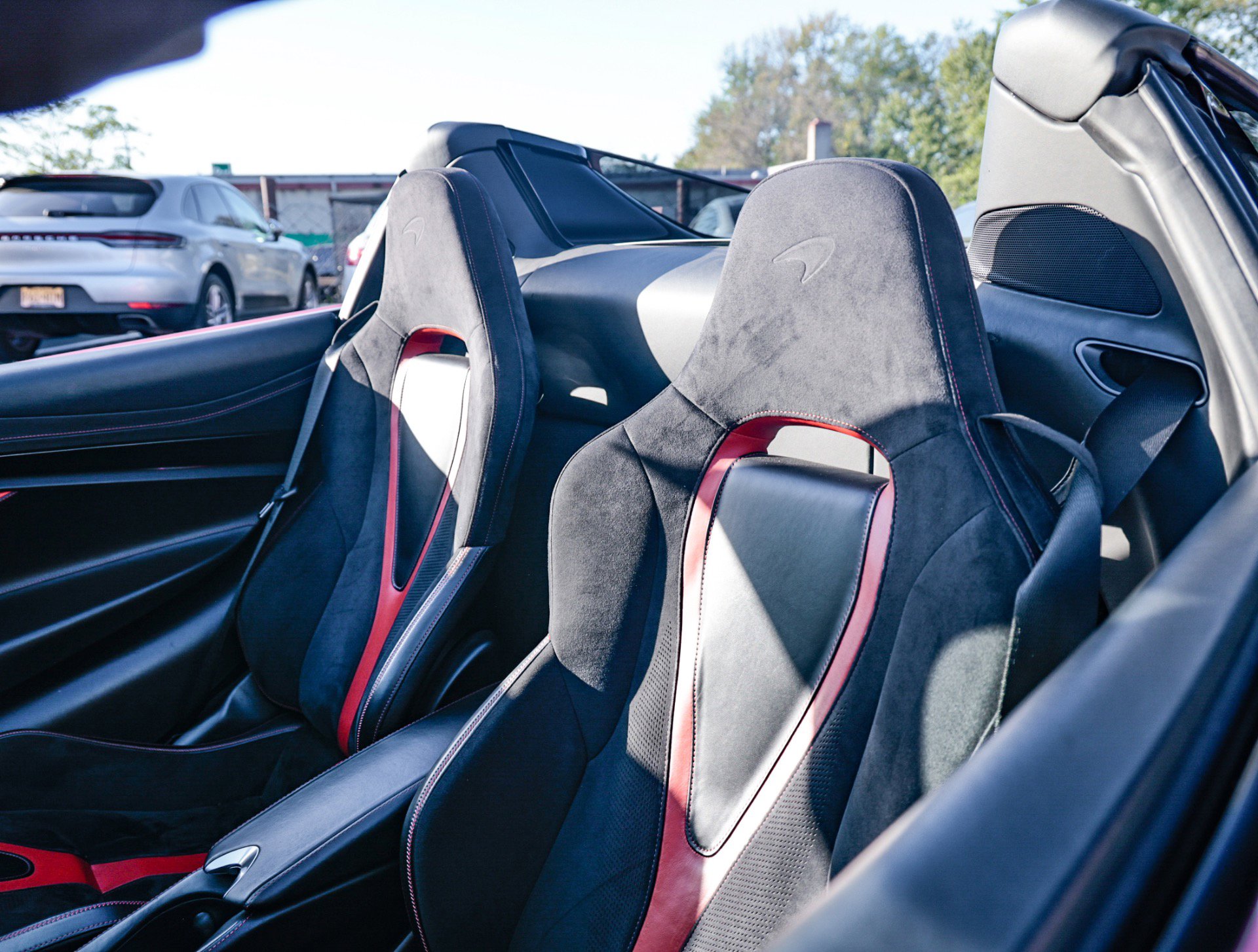Used 2020 McLaren 720S Performance image 57