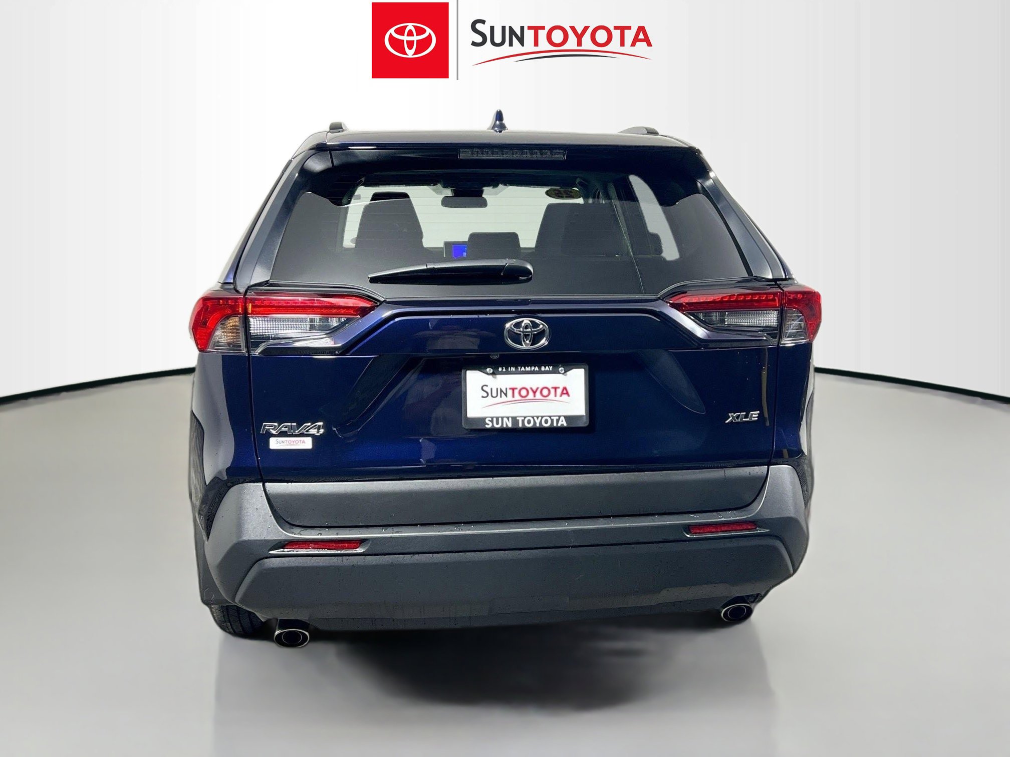 Used 2025 Toyota RAV4 XLE w/ Convenience Package image 5