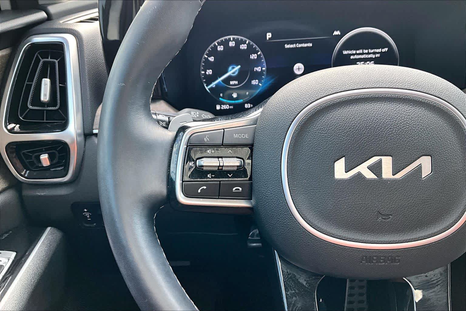 Used 2023 Kia Sorento SX Prestige AWD/4WD image 45