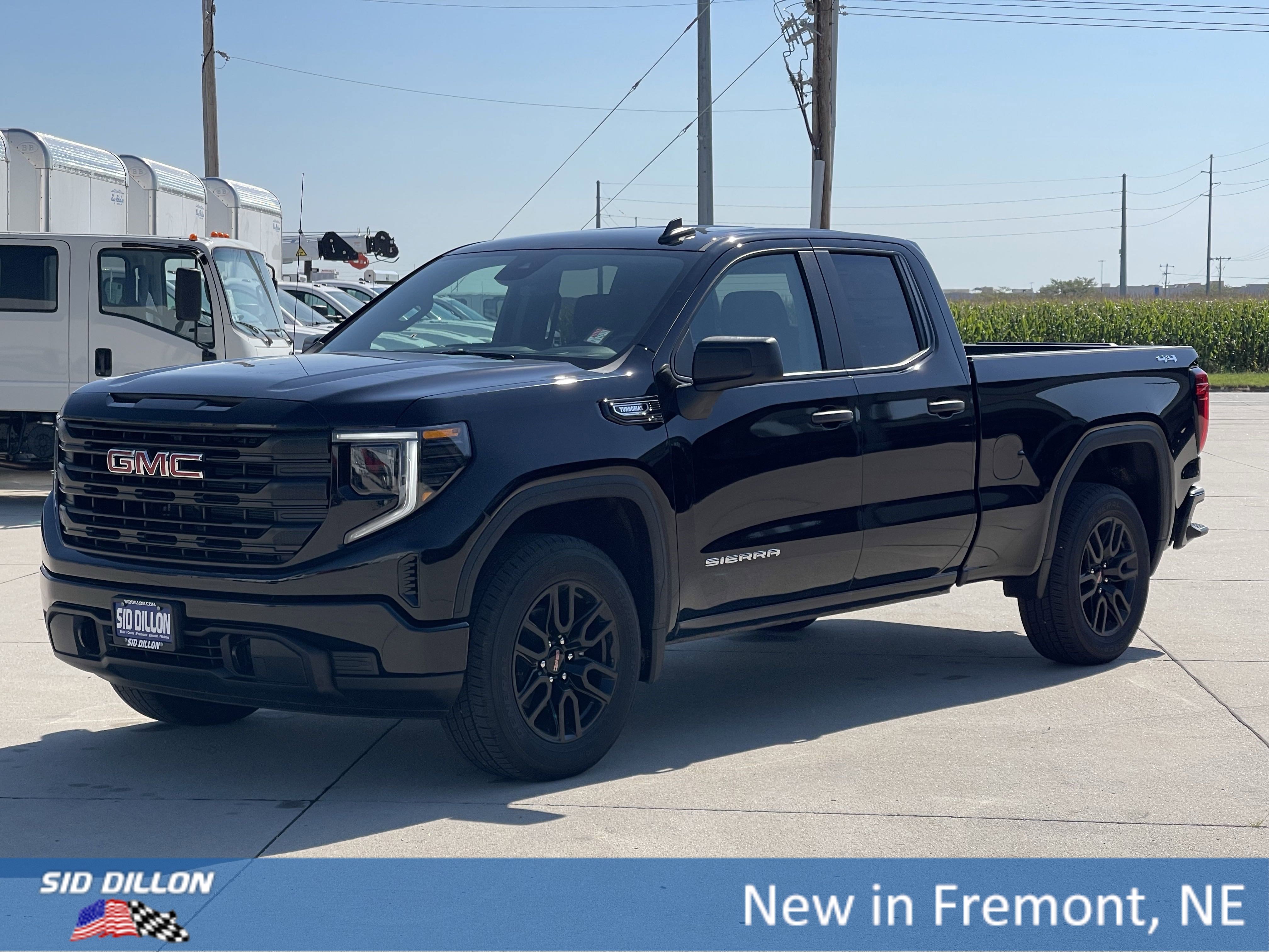 New 2026 GMC Sierra 1500 Pro w/ Graphite Edition