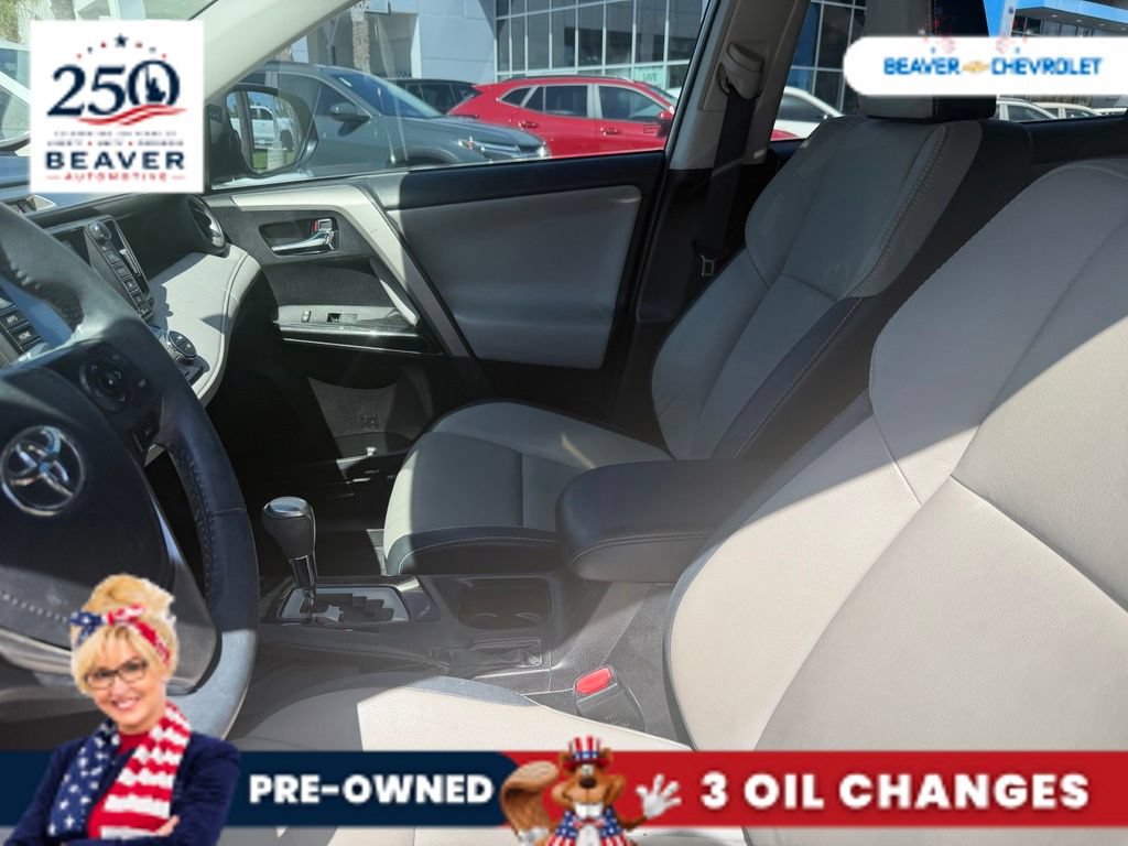 Used 2016 Toyota RAV4 Limited AWD/4WD image 8