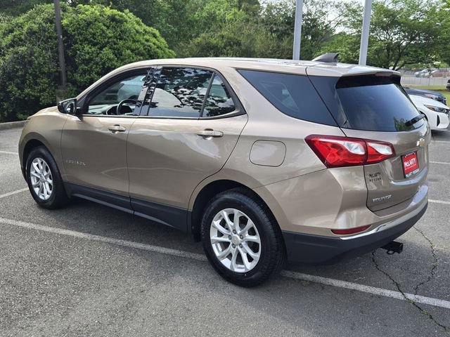 Used 2018 Chevrolet Equinox LS image 3