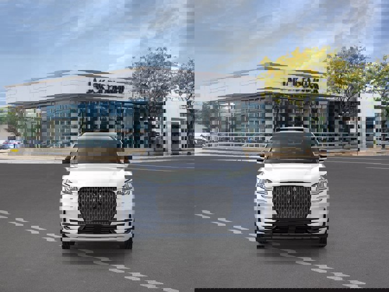 New 2026 Lincoln Corsair Premiere image 6