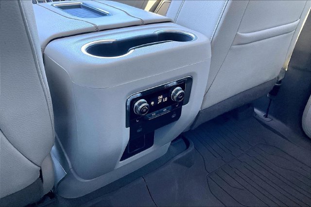 Used 2023 GMC Yukon Denali w/ LPO, Floor Liner Package AWD/4WD image 33