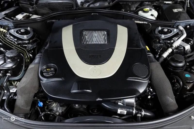 Used 2008 Mercedes-Benz CL 550 image 8