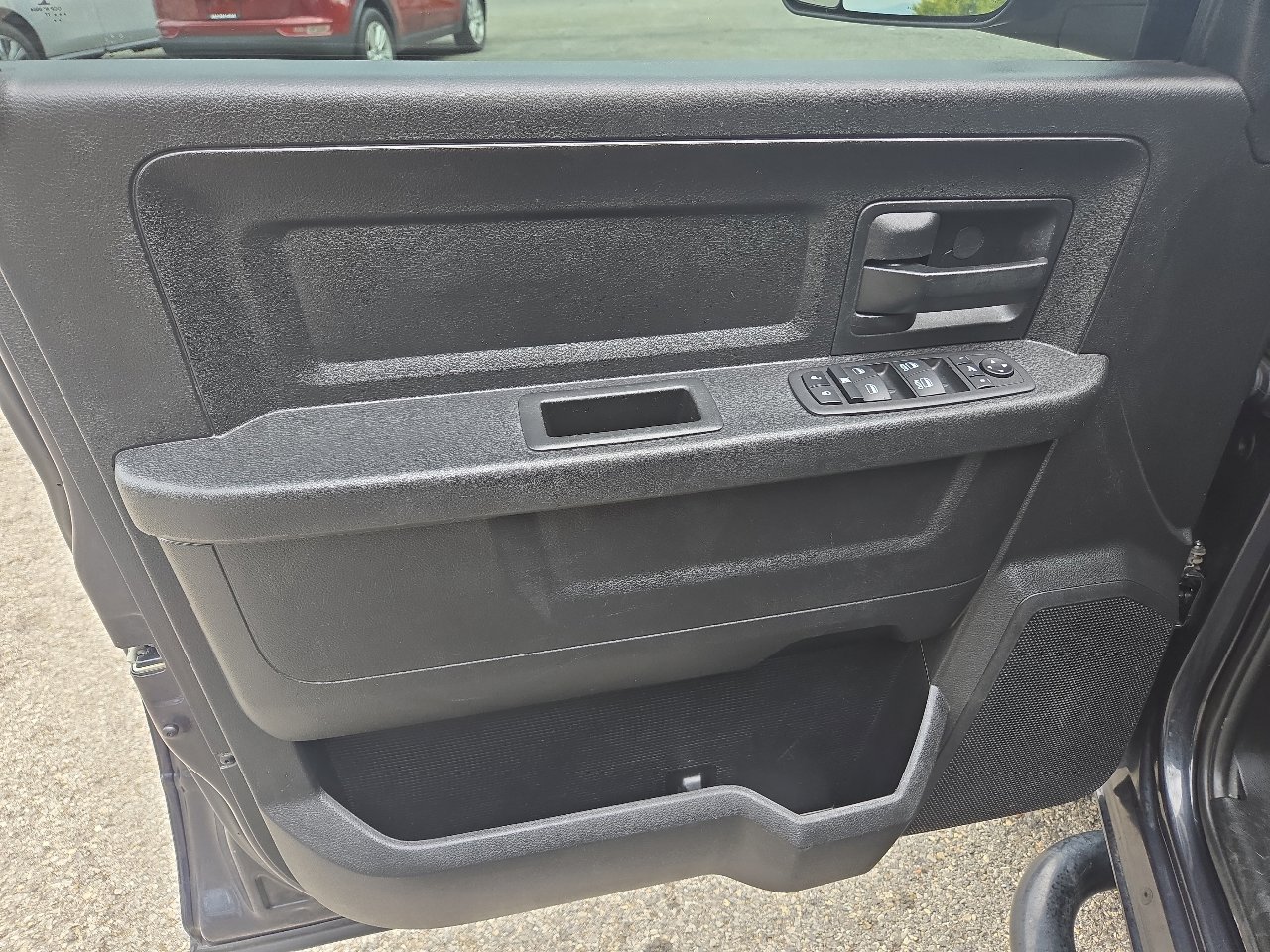 Used 2017 RAM 1500 Express w/ Express Value Package image 9