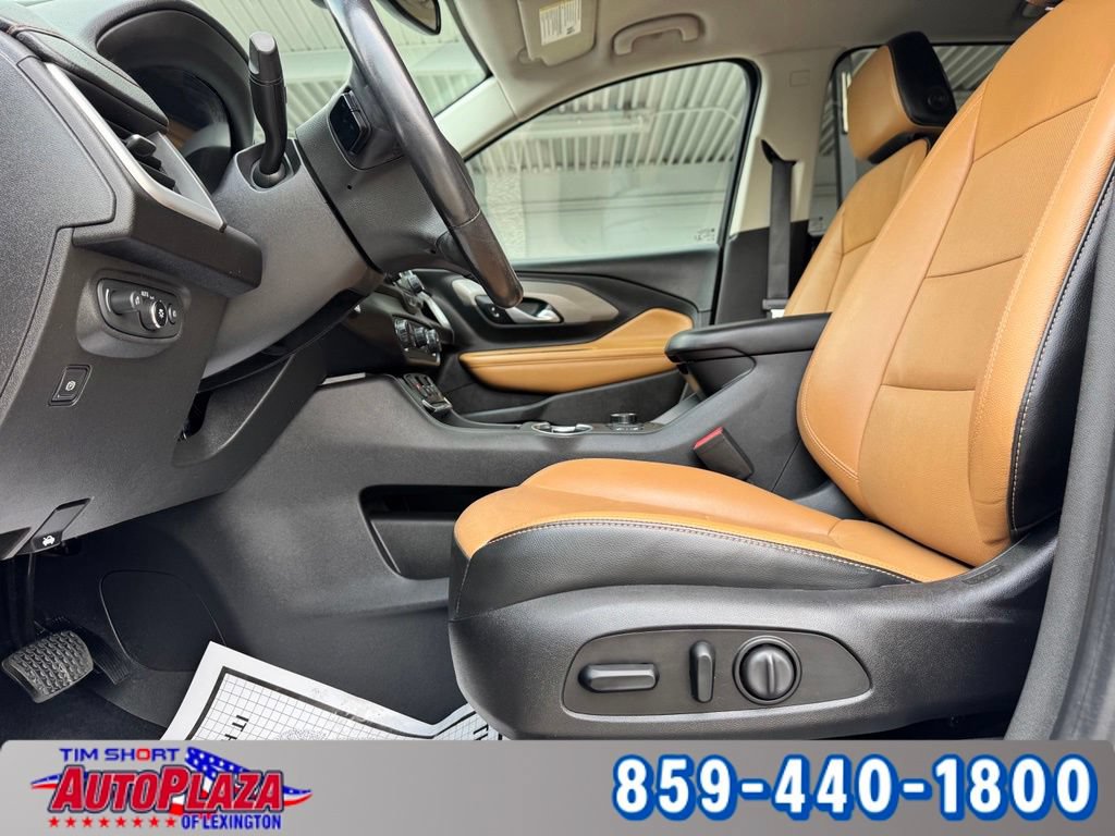 Used 2020 GMC Terrain SLT w/ LPO, Floor Liner Package FWD image 33
