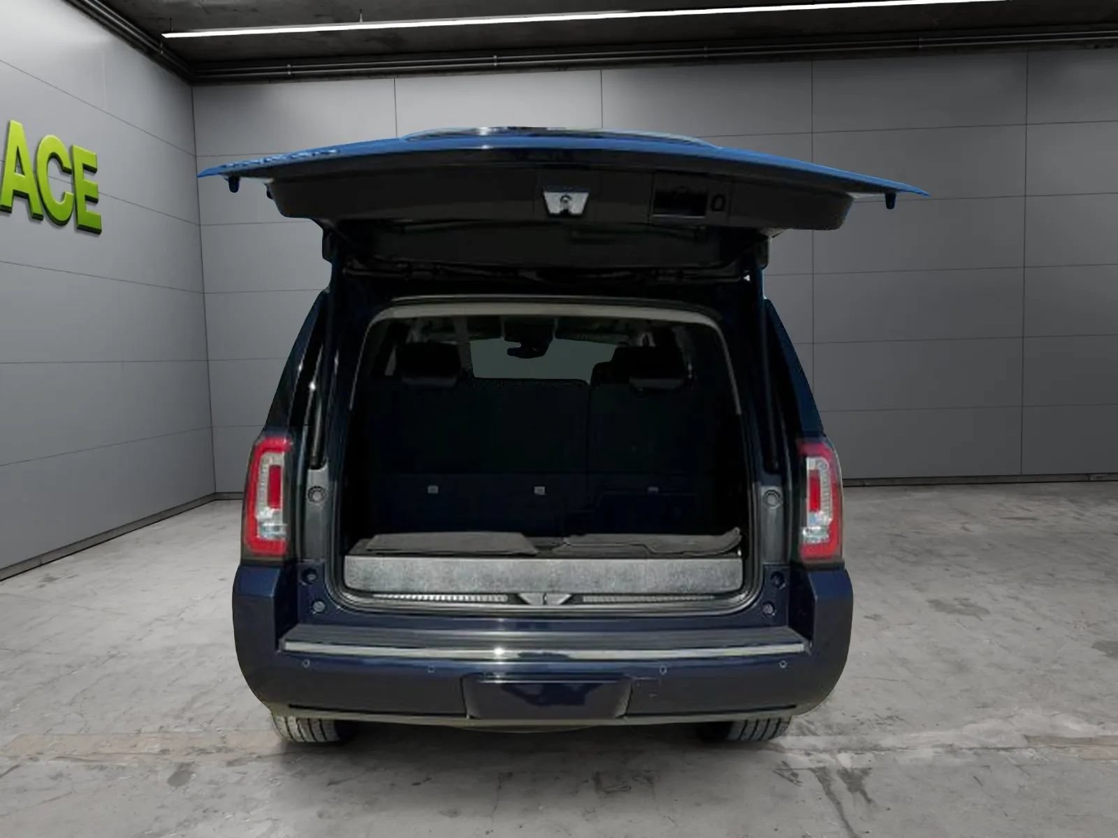 Used 2019 GMC Yukon Denali AWD/4WD image 5