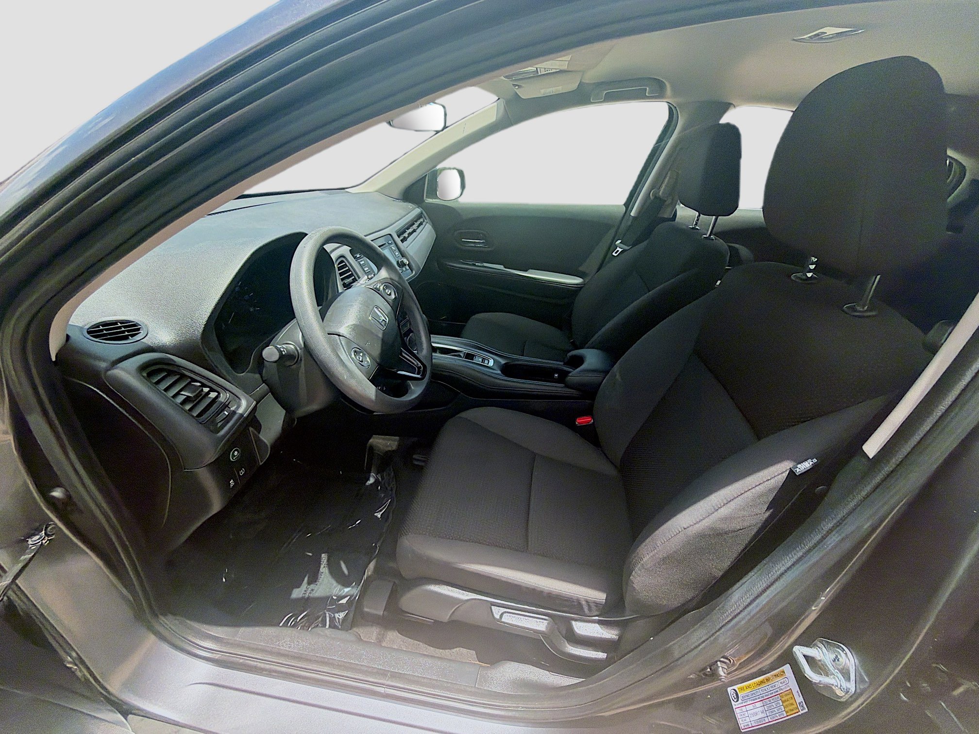 Used 2021 Honda HR-V LX image 16