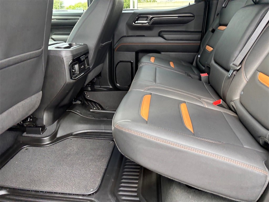 Certified 2024 GMC Sierra 1500 AT4 w/ Technology Package image 31