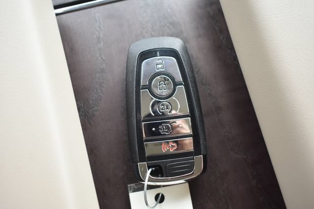 Used 2023 Lincoln Navigator L Reserve AWD/4WD image 41