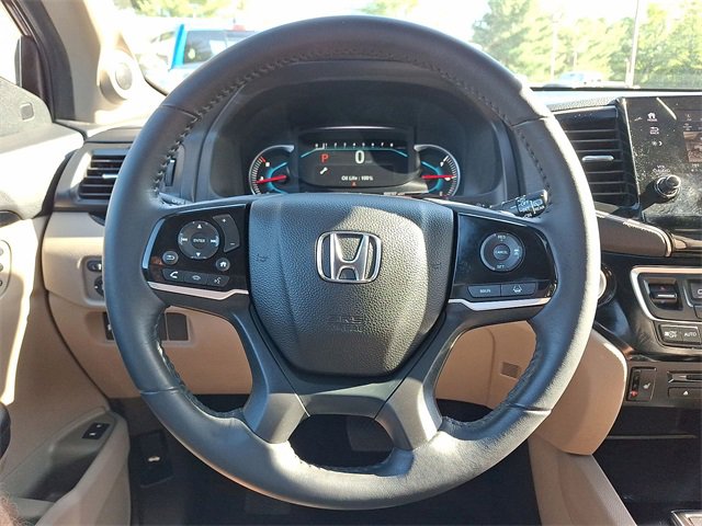 Used 2022 Honda Pilot Touring image 17