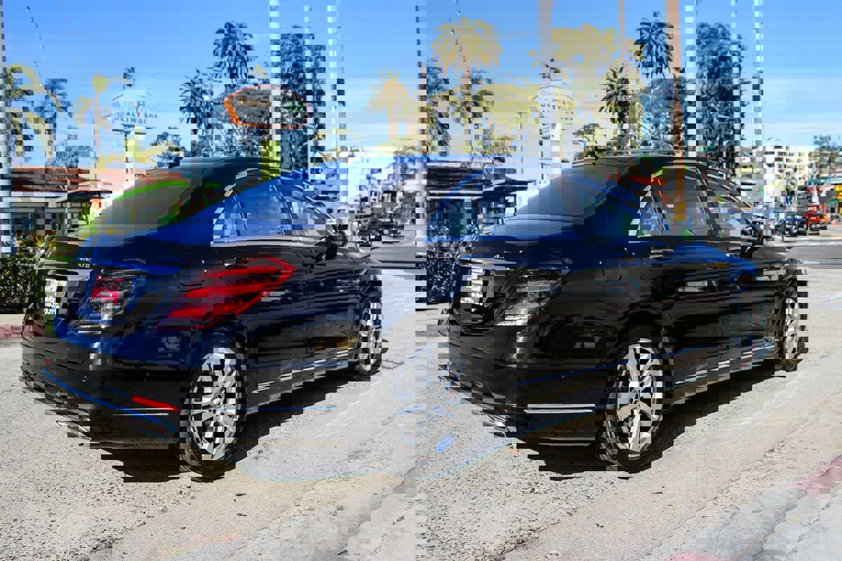 Used 2020 Mercedes-Benz S 450 4MATIC Sedan w/ Premium Package image 6