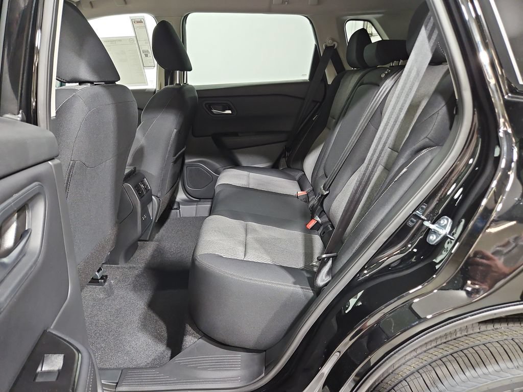 New 2026 Nissan Rogue SV AWD/4WD image 23