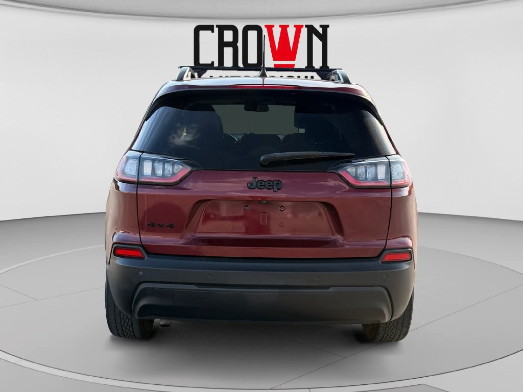 Used 2020 Jeep Cherokee Latitude Plus AWD/4WD image 4
