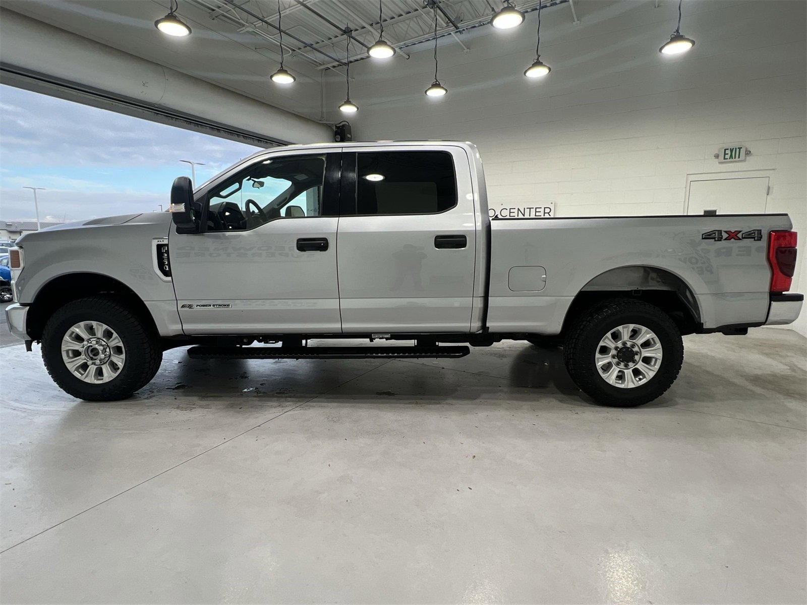 Used 2022 Ford F250 XLT image 5
