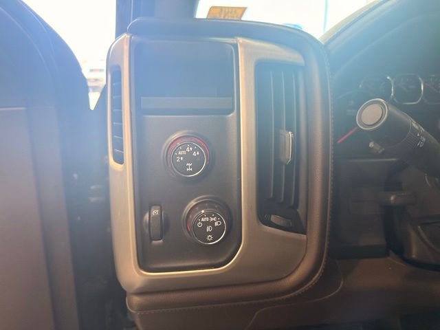 Used 2015 GMC Sierra 1500 SLT w/ SLT Crew Cab Value Package AWD/4WD image 16