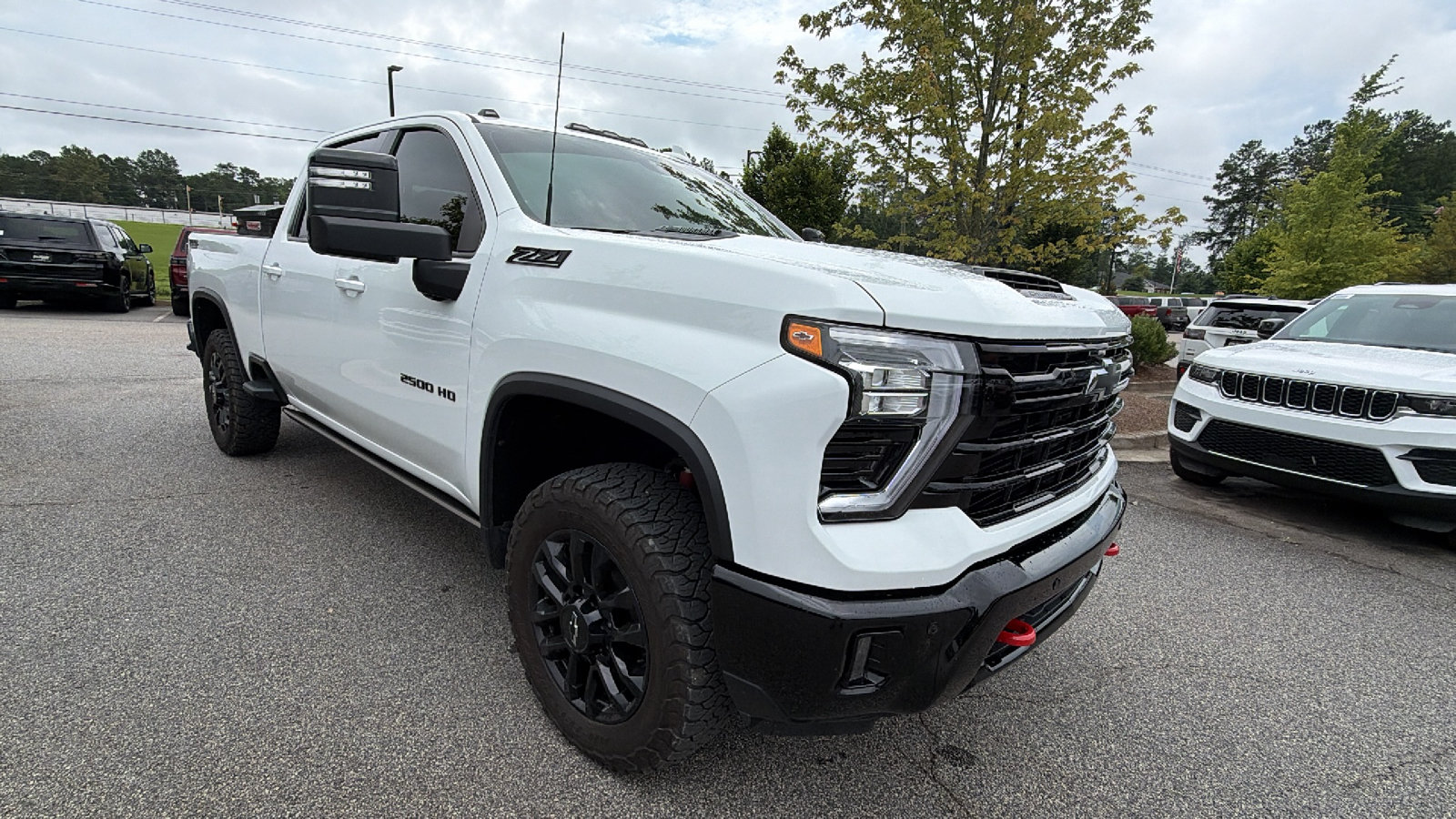Used 2025 Chevrolet Silverado 2500 LTZ w/ Trail Boss Package AWD/4WD image 5