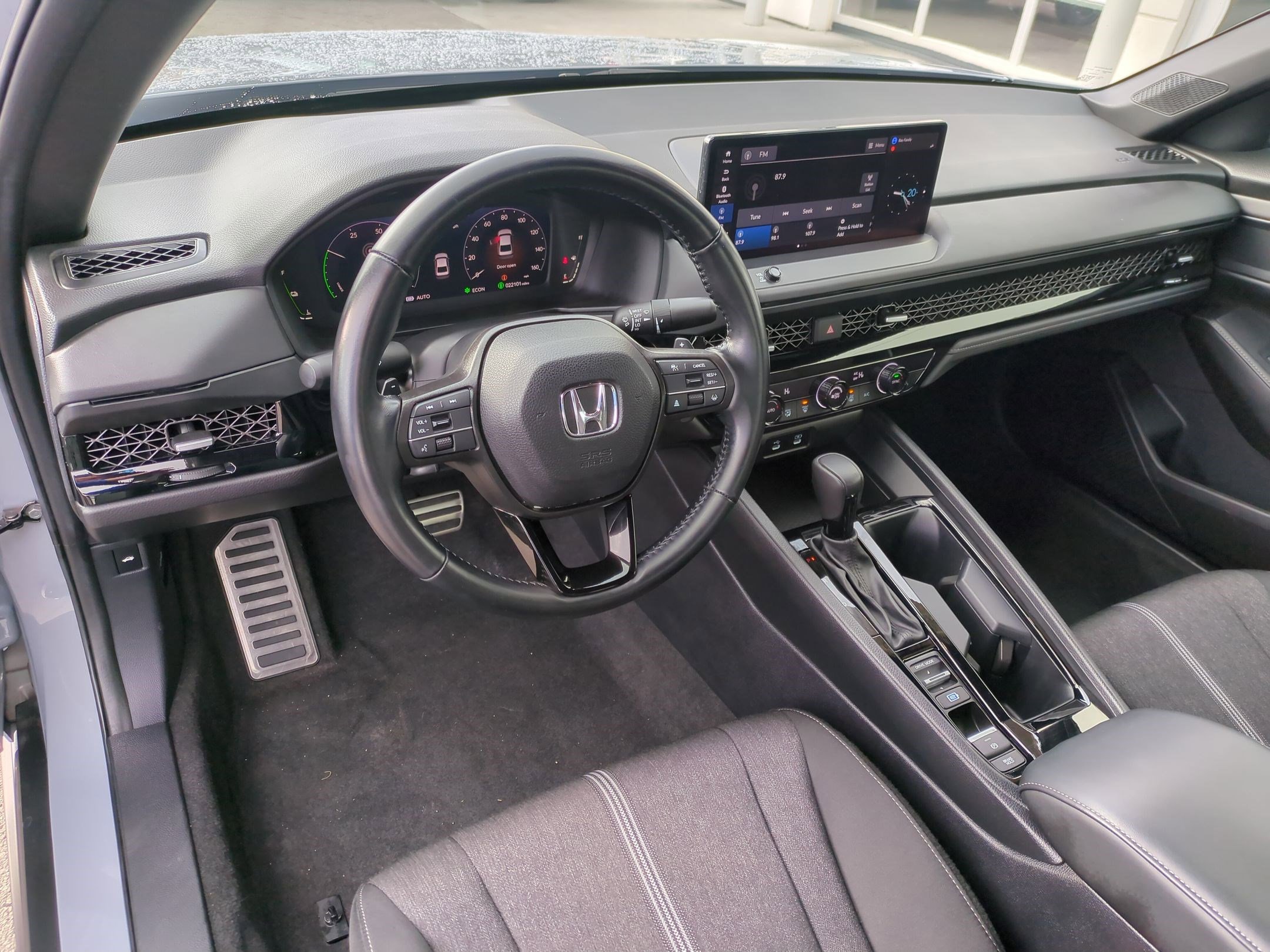Used 2023 Honda Accord Sport image 15
