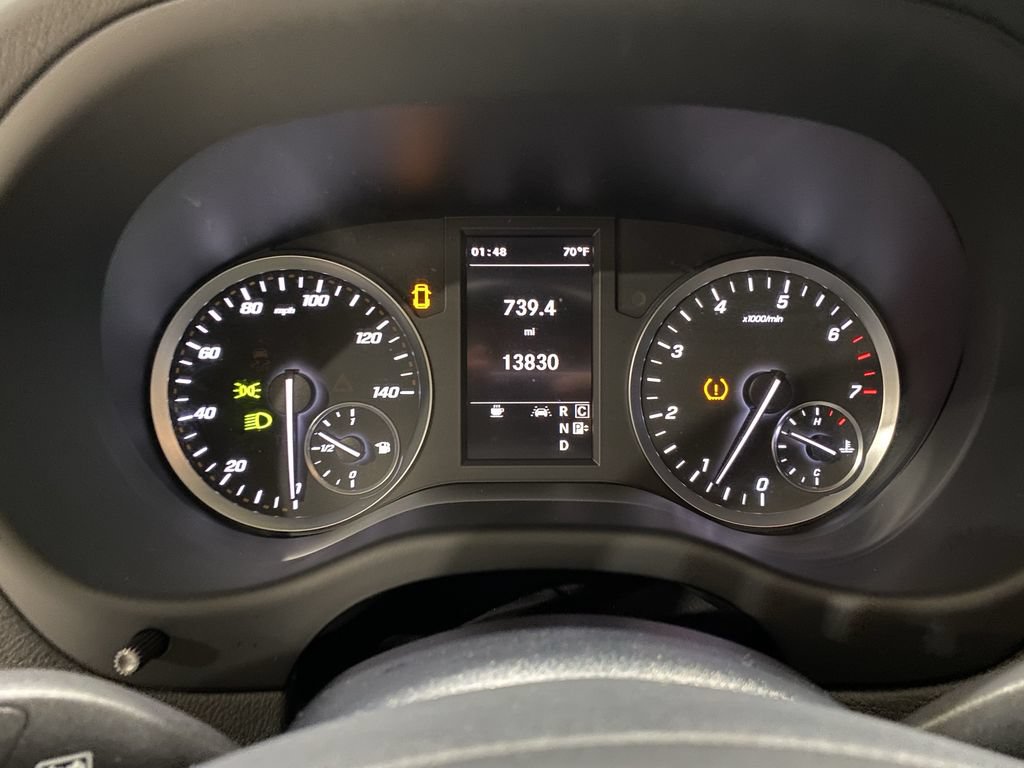 Used 2023 Mercedes-Benz Metris Passenger image 13