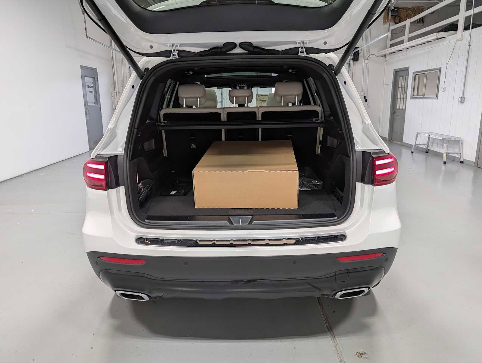 New 2026 Mercedes-Benz GLB 250 4MATIC image 22