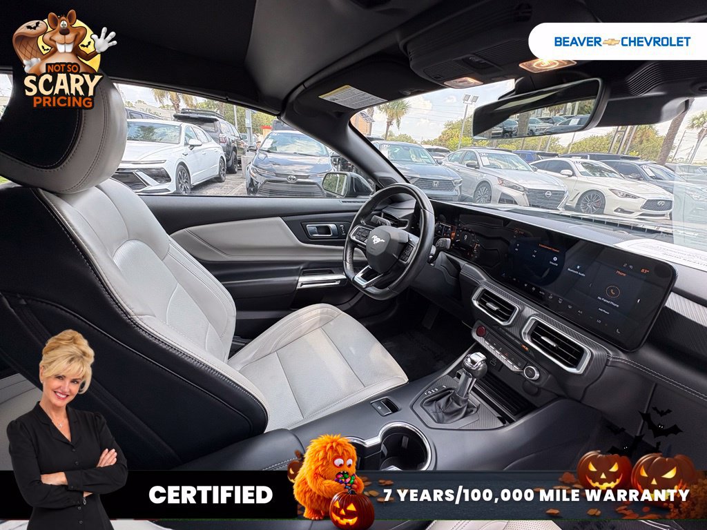 Used 2024 Ford Mustang Premium RWD image 31