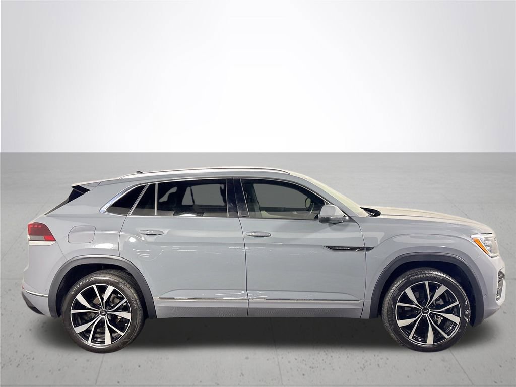 Certified 2024 Volkswagen Atlas Cross Sport SEL Premium R-Line image 5
