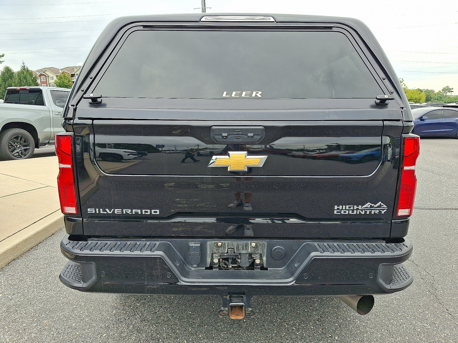 Certified 2025 Chevrolet Silverado 2500 High Country w/ High Country Premium Package AWD/4WD image 5