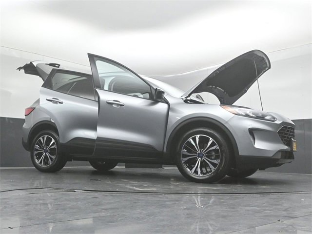 Certified 2022 Ford Escape SEL w/ SEL Stealth AWD Package image 55