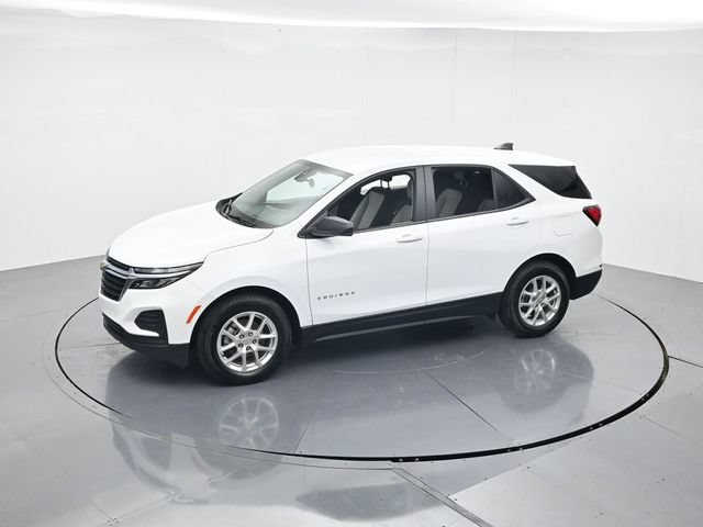 Used 2024 Chevrolet Equinox LS w/ LS Convenience Package FWD image 40