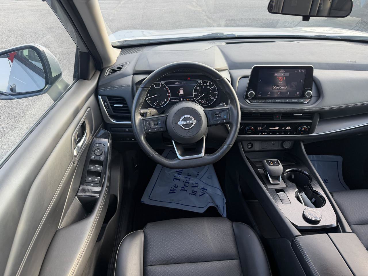 Used 2024 Nissan Rogue SV w/ SV Premium Package AWD/4WD image 17