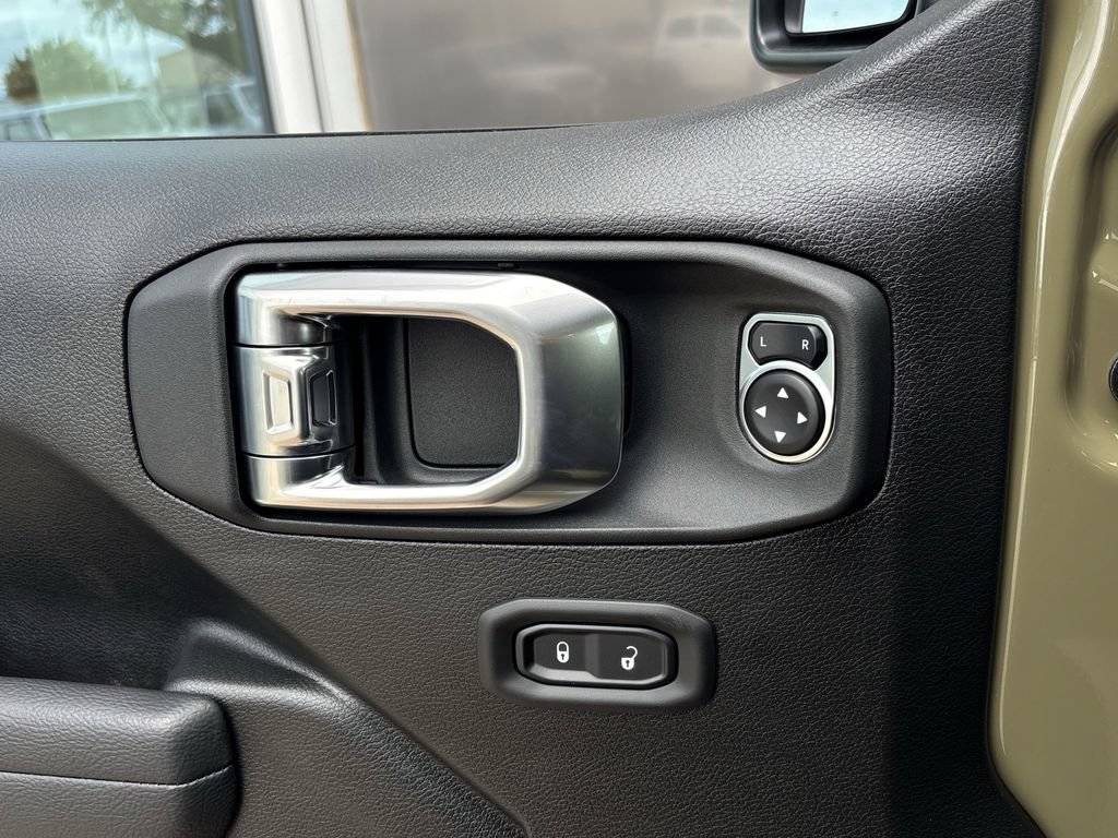 New 2026 Jeep Gladiator Sport AWD/4WD image 23