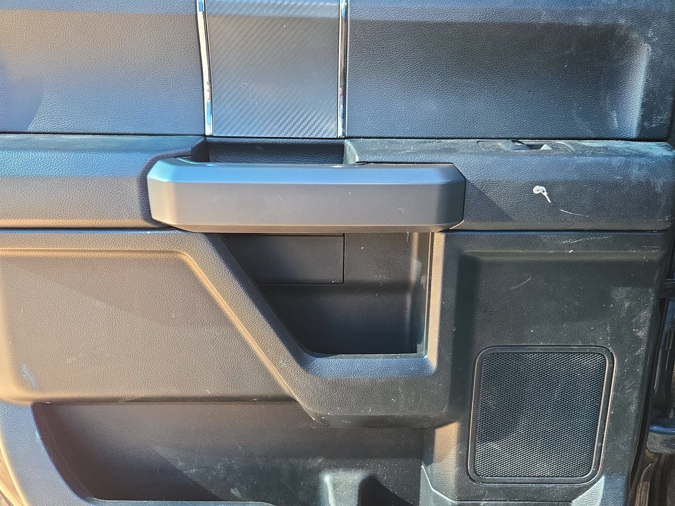 Used 2019 Ford F150 XLT w/ Equipment Group 302A Luxury AWD/4WD image 15