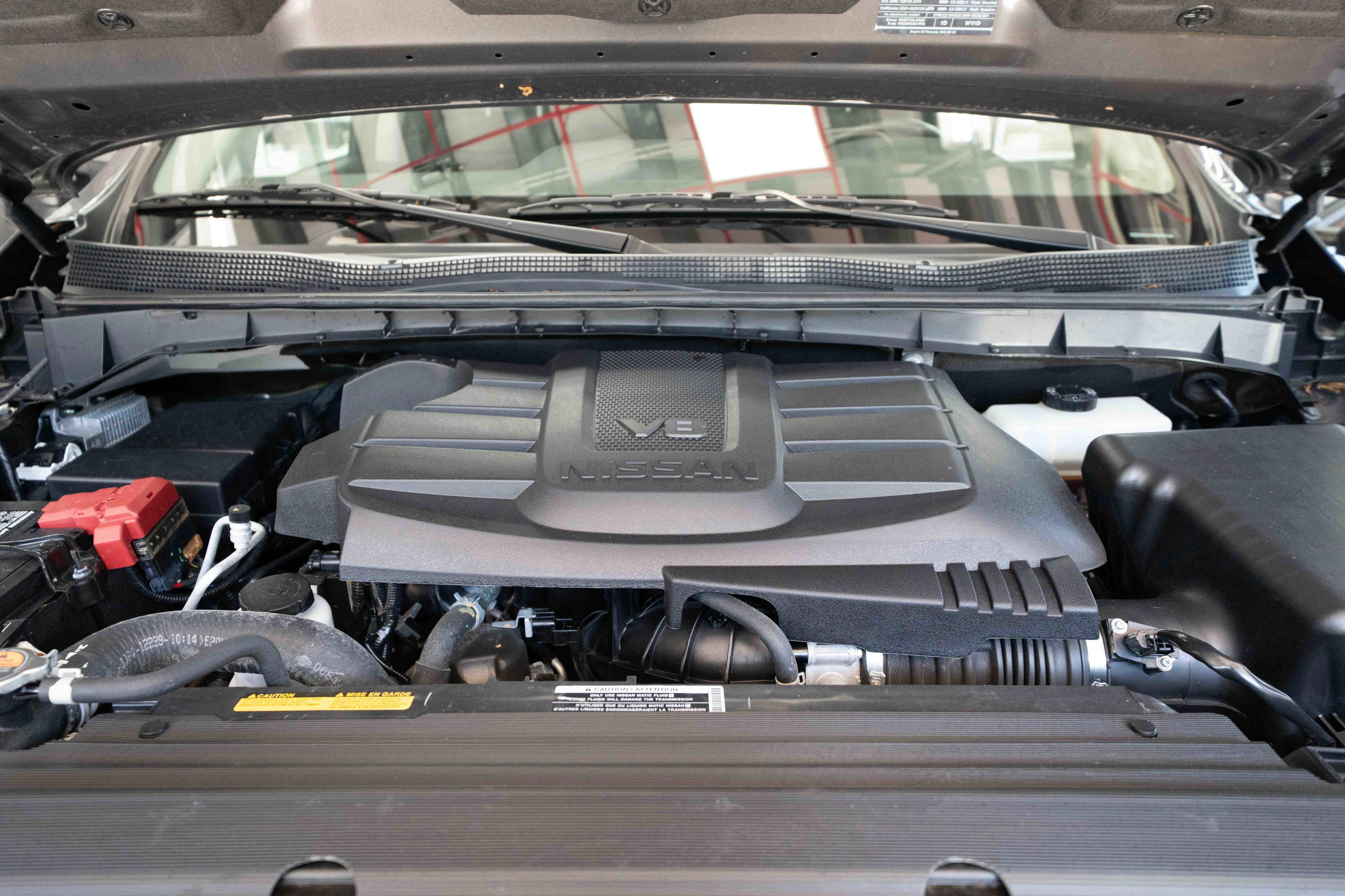 Used 2024 Nissan Titan SV w/ SV Convenience Package AWD/4WD image 30