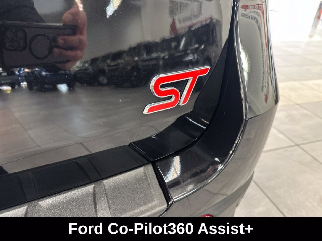 Used 2023 Ford Explorer ST w/ Equipment Group 401A AWD/4WD image 11