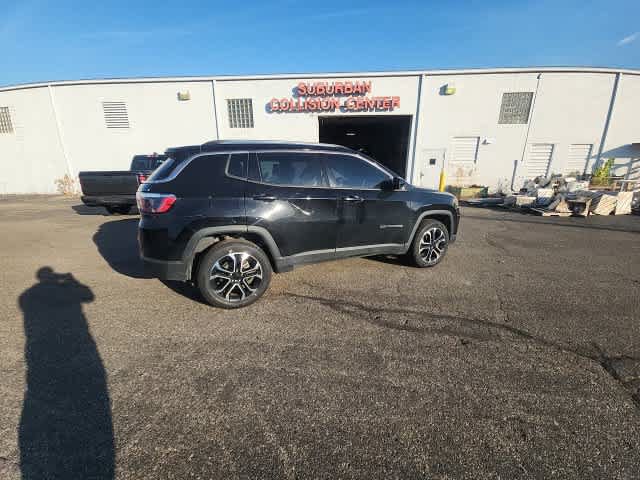 Certified 2022 Jeep Compass Limited w/ Sun and Sound Group AWD/4WD image 14