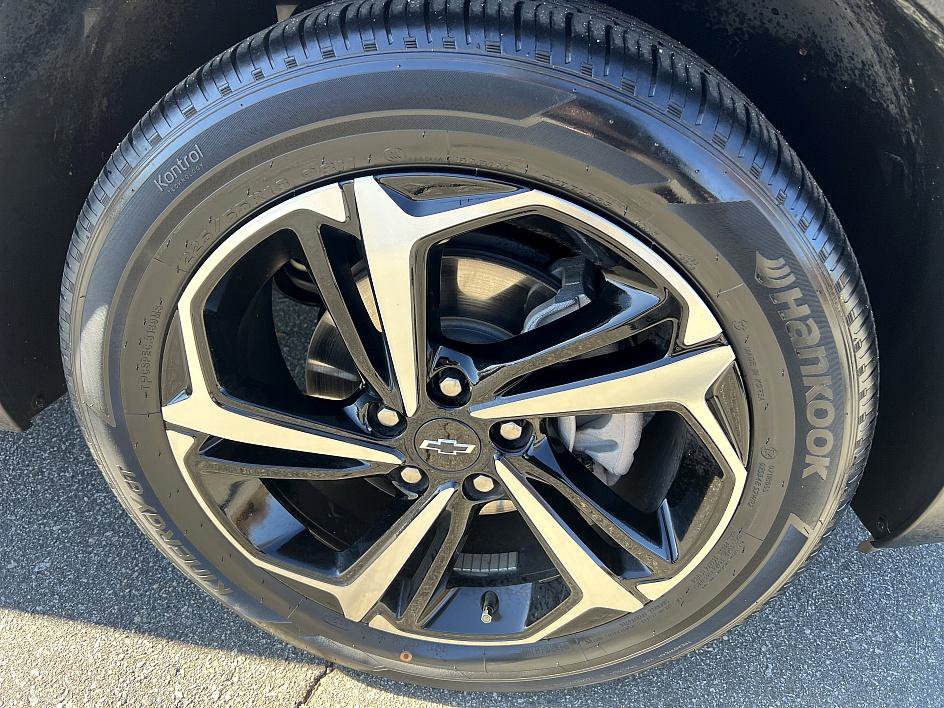 Used 2021 Chevrolet TrailBlazer RS w/ Sun and Liftgate Package image 12