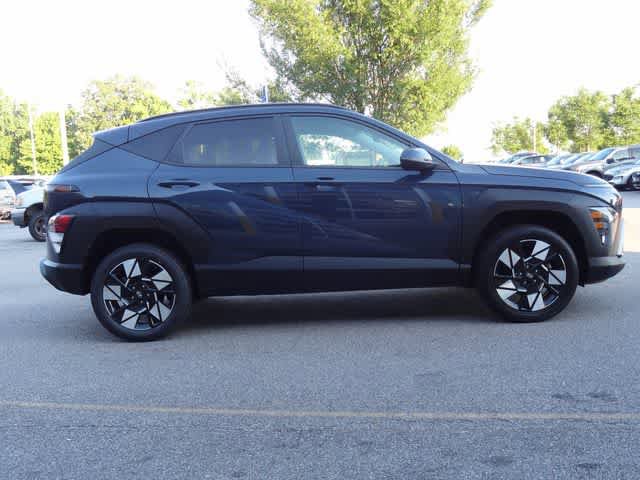 Used 2024 Hyundai Kona SEL AWD/4WD image 4