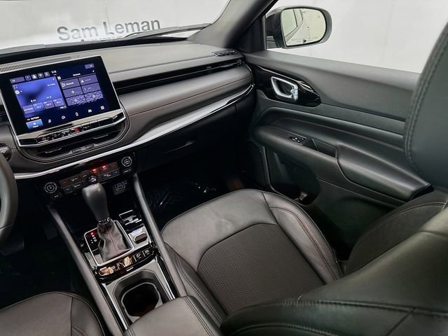 Used 2024 Jeep Compass Trailhawk image 21