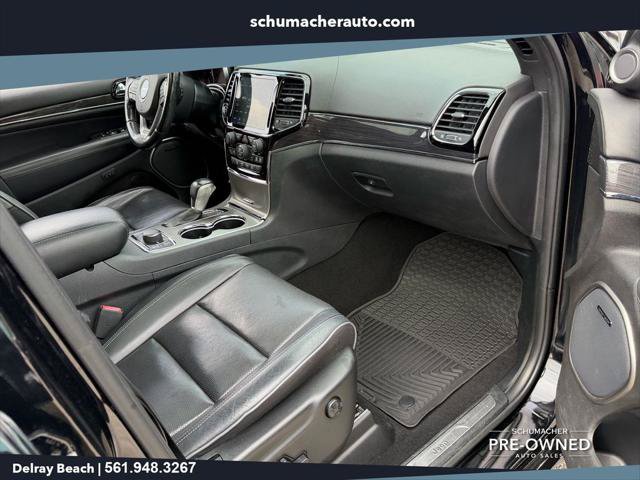 Certified 2020 Jeep Grand Cherokee Overland AWD/4WD image 18