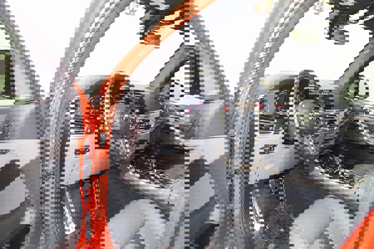 Used 2022 BMW X5 M w/ Executive Package image 41