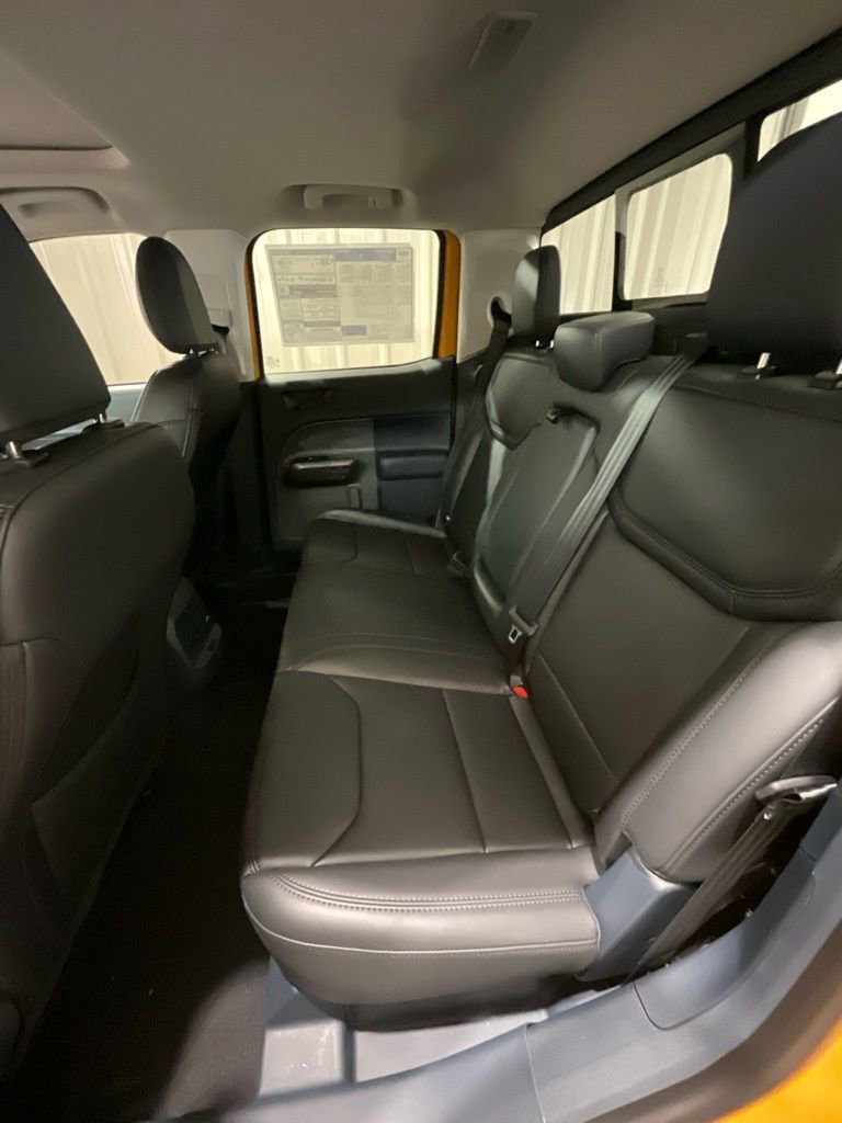 New 2026 Ford Maverick Lariat w/ Black Appearance Package image 11