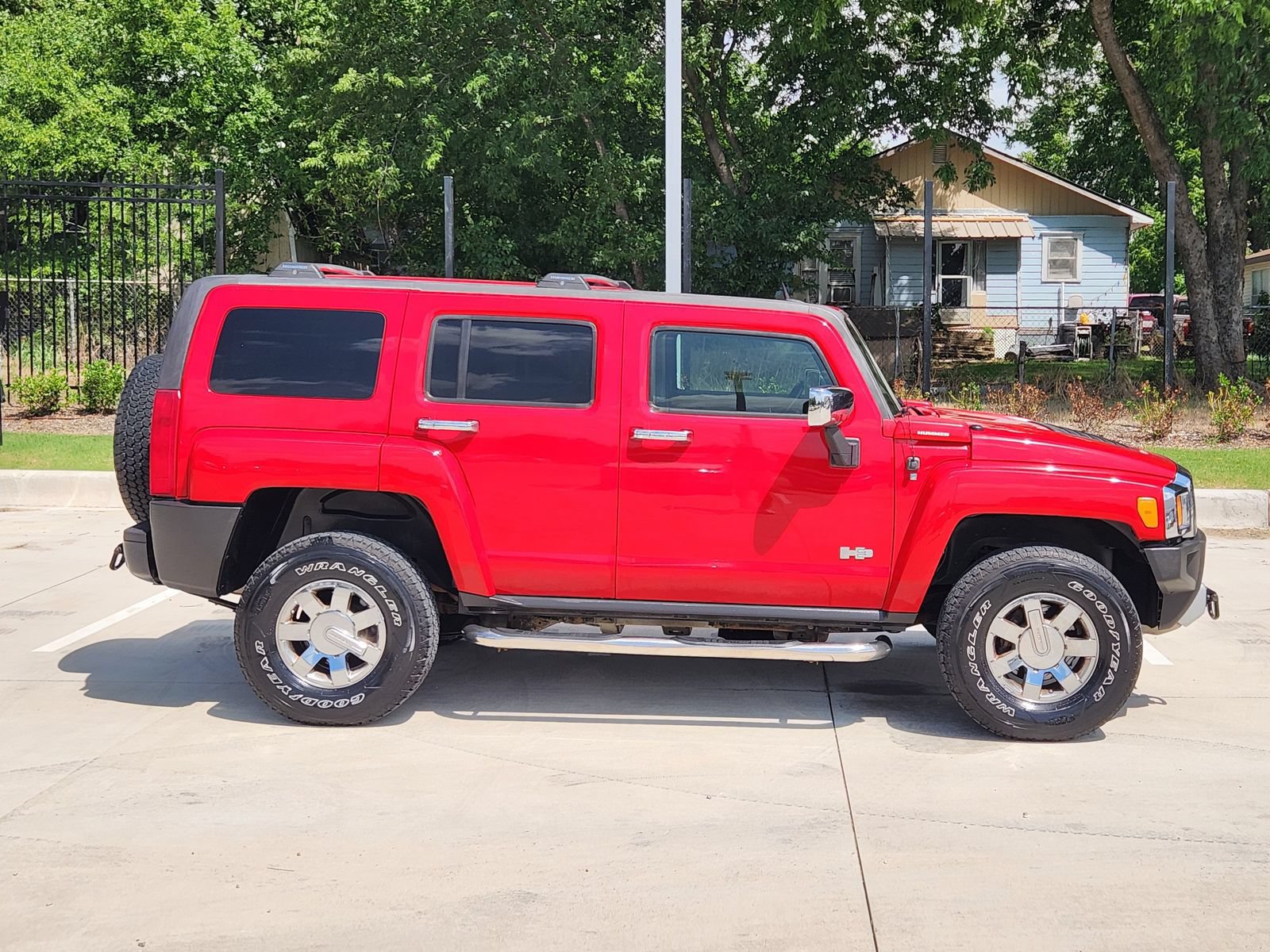 Used 2008 HUMMER H3 Luxury AWD/4WD image 7