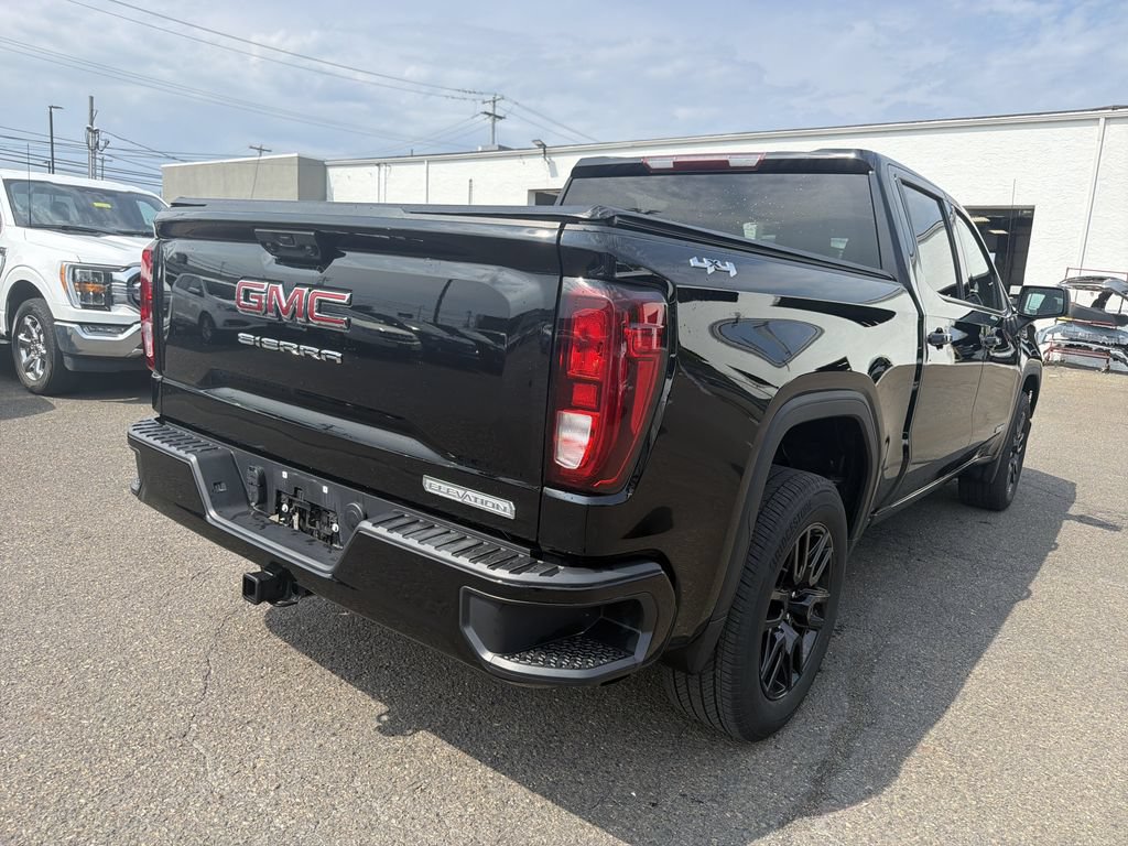 Used 2024 GMC Sierra 1500 Elevation AWD/4WD image 5
