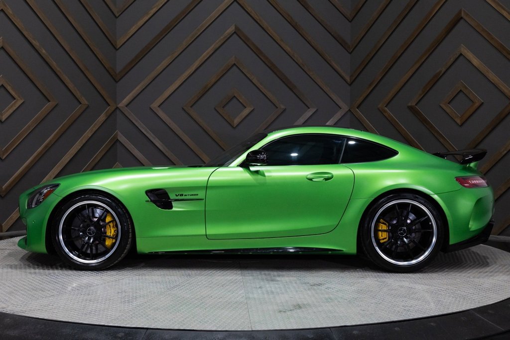 Used 2018 Mercedes-Benz AMG GT R image 24
