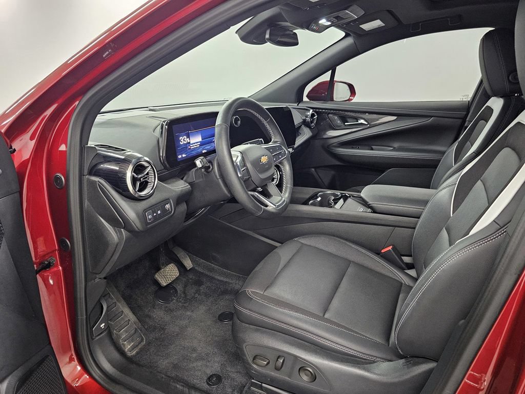Used 2024 Chevrolet Blazer EV LT AWD/4WD image 15