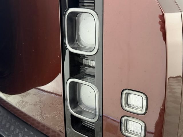 Used 2024 Land Rover Defender 130 X AWD/4WD image 11