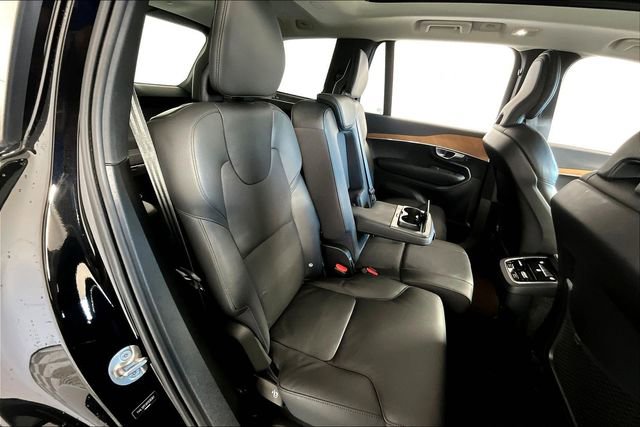 Used 2024 Volvo XC90 B5 Plus image 27